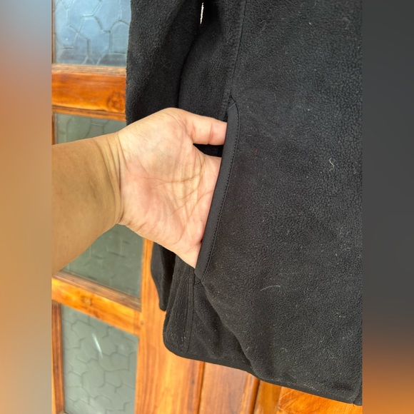 Dickies fleece jacket. Size Small. Used - Picture 6 of 6